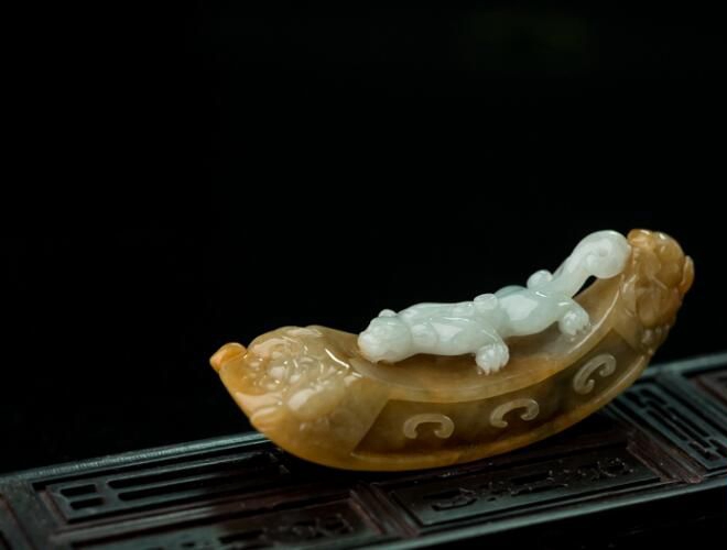 翡翠手把件的歷史，手把件該如何挑選？ -翡翠
