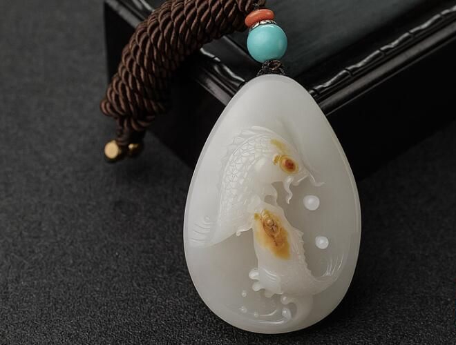翡翠和玉哪個值錢？翡翠和玉的區別 -翡翠