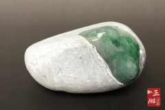 翡翠原石圖片鑒定，翡翠原石圖片 -翡翠