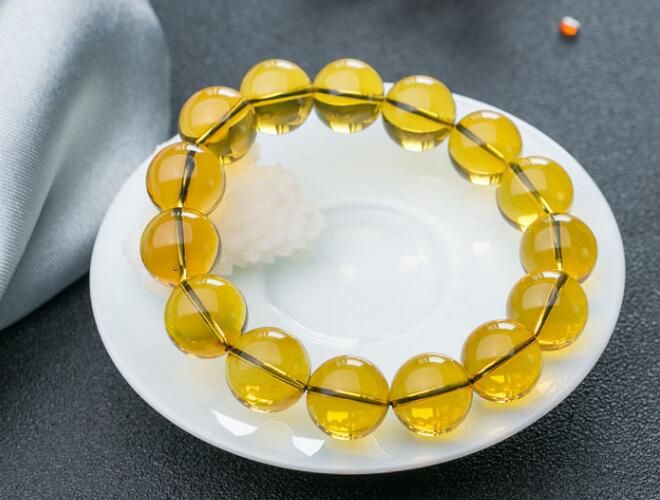 天然琥珀鑒別的方法有哪些？如何看琥珀真假？