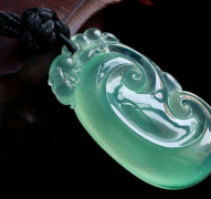 怎么判斷翡翠的真假 內行人帶你們從7點品質去辯