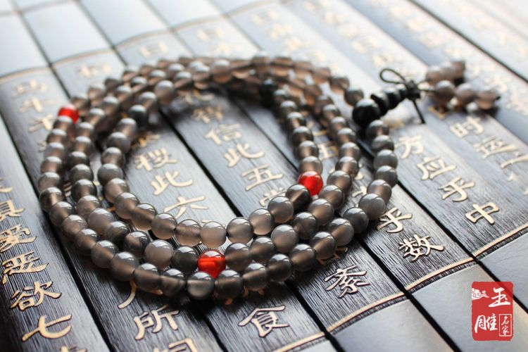 冰種黑曜石價格為什么會比黑曜石貴？兩者有何