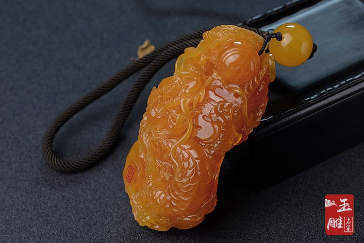 天然琥珀價格是多少？天然琥珀一般多少錢？