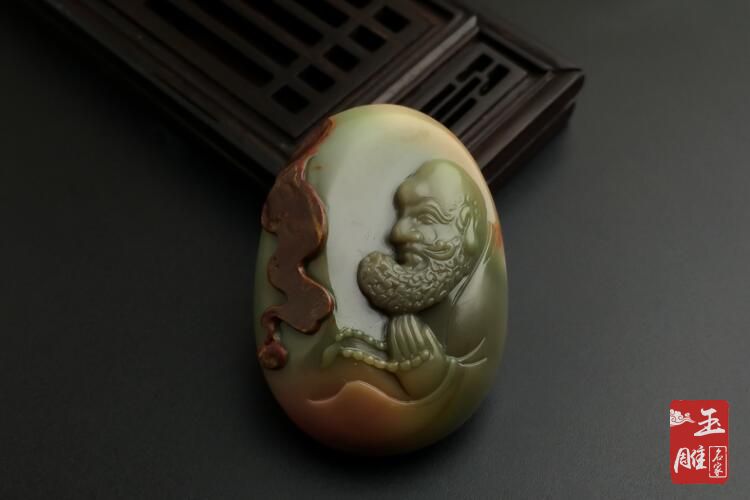 瑪瑙硬度竟然堪比翡翠，那為何瑪瑙價值不高？