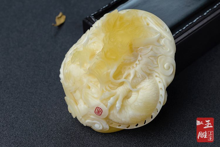 女人戴蜜蠟的好處，簡單的分享幾點！ -蜜蠟琥珀
