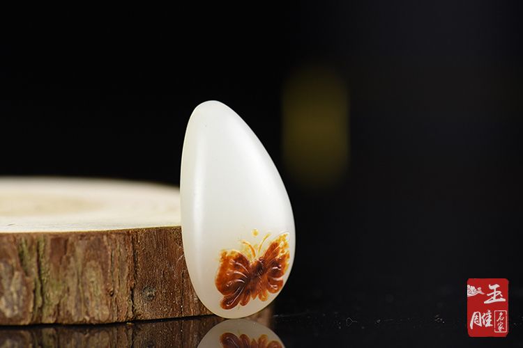 新疆和田羊脂玉為什么珍貴？玉種珍品羊脂玉的