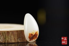 新疆和田羊脂玉為什么珍貴？玉種珍品羊脂玉的