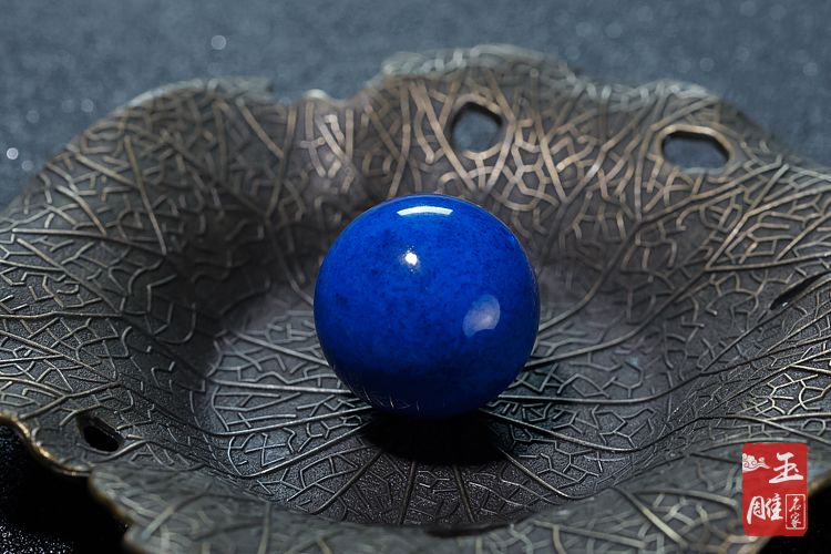 青金石價格是多少，青金石價格怎么看？