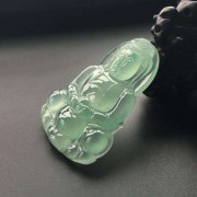 翡翠觀音選購時應該注意些什么 佩戴翡翠觀音吊