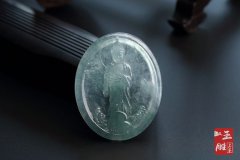 翡翠佛有什么作用？佩戴翡翠佛有哪些好處？