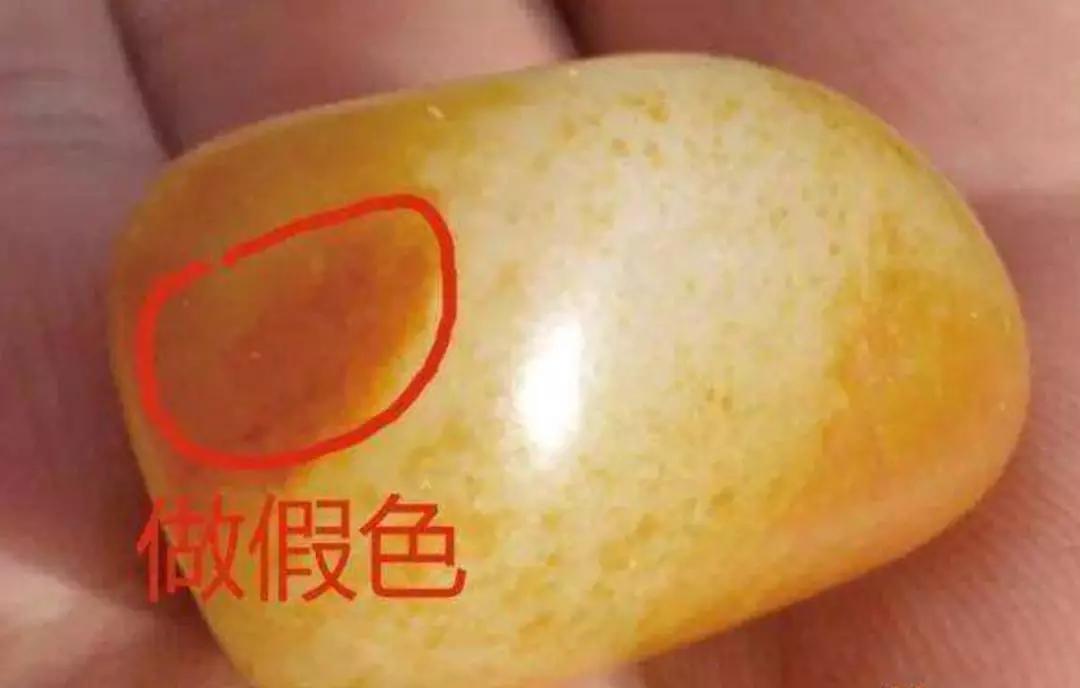 和田玉籽料天然侵染和人工侵染情況!和田玉籽料