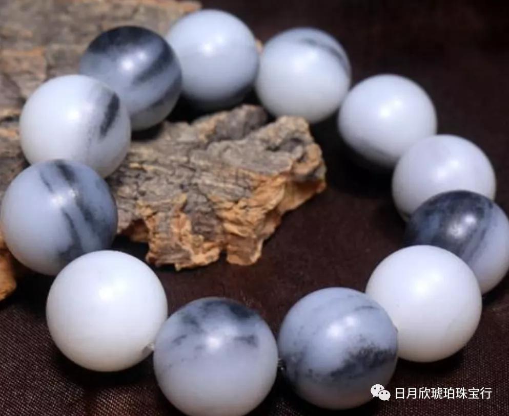 珠寶玉石類手串排名，讓人喜歡的是和田玉原籽手串