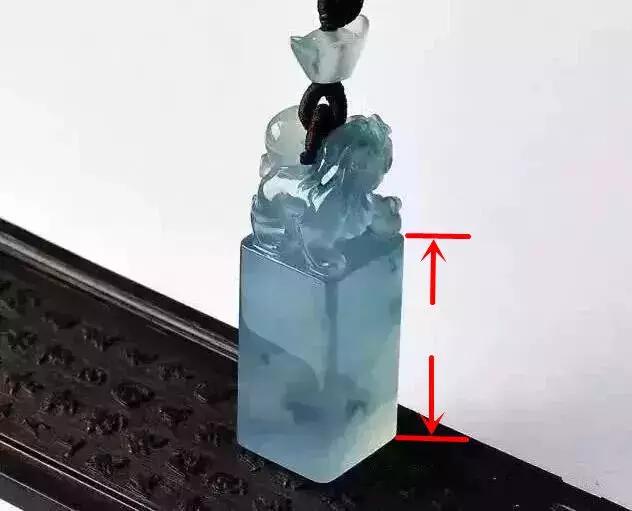 買翡翠，真的是越厚越好嗎？厚度多少才合適？真相是…
