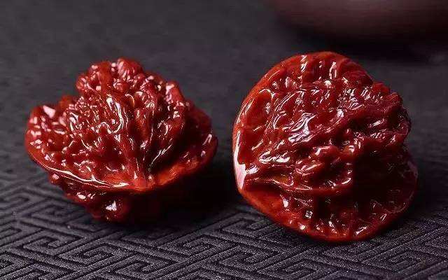 文玩核桃網如何把玩核桃 把玩核桃有什么好的作