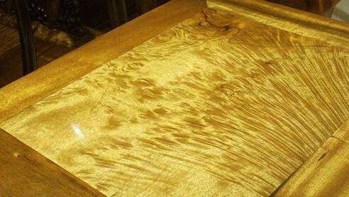 金絲楠木鑒別的方法有哪些 如何辨別 -翡翠鑒定