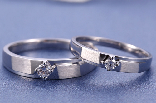 
        男戒的保養方法 男鉆戒保養方法