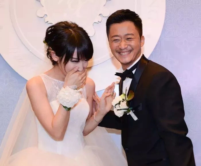 哪種形狀的鉆石最顯大？哪種最便宜？【吳京婚