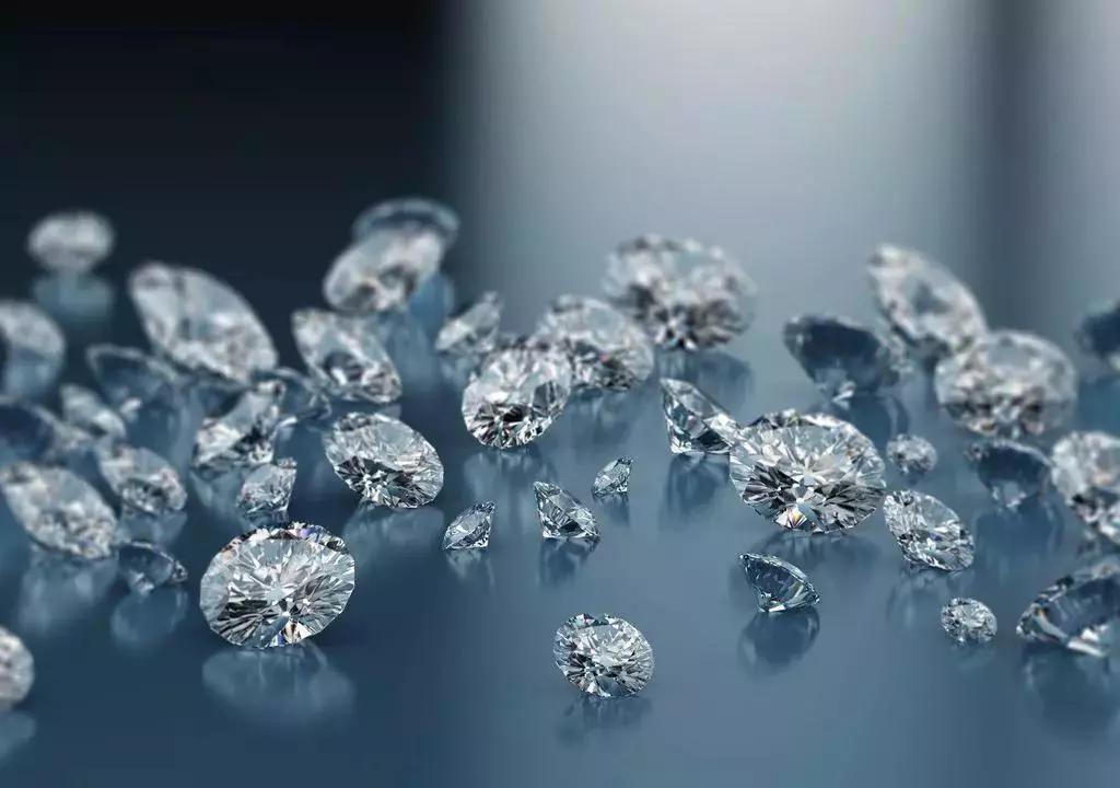 異形鉆和圓形鉆哪個貴？異形鉆明明更特別，為什么反倒圓鉆最貴？