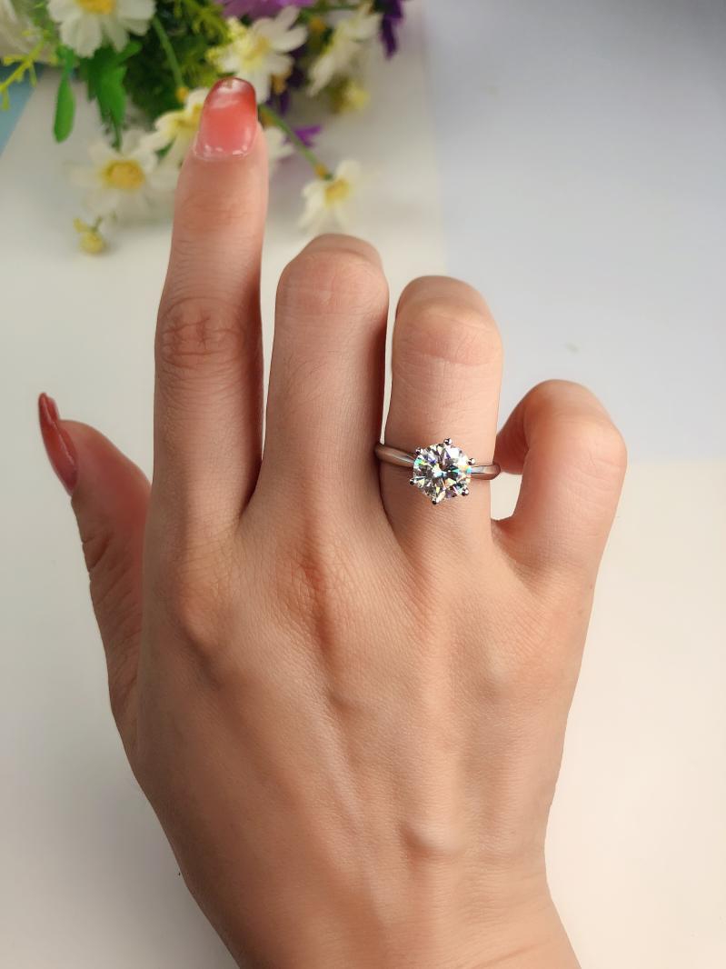 崇州結婚求婚鉆戒選哪個牌子好？