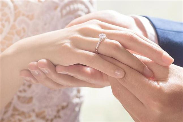 準新人如何挑選結婚鉆戒？