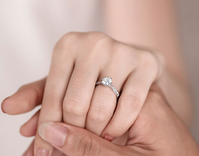 崇州結婚鉆戒怎么選?哪個牌子好?插圖 崇州結婚鉆戒怎么選?哪個牌子好?